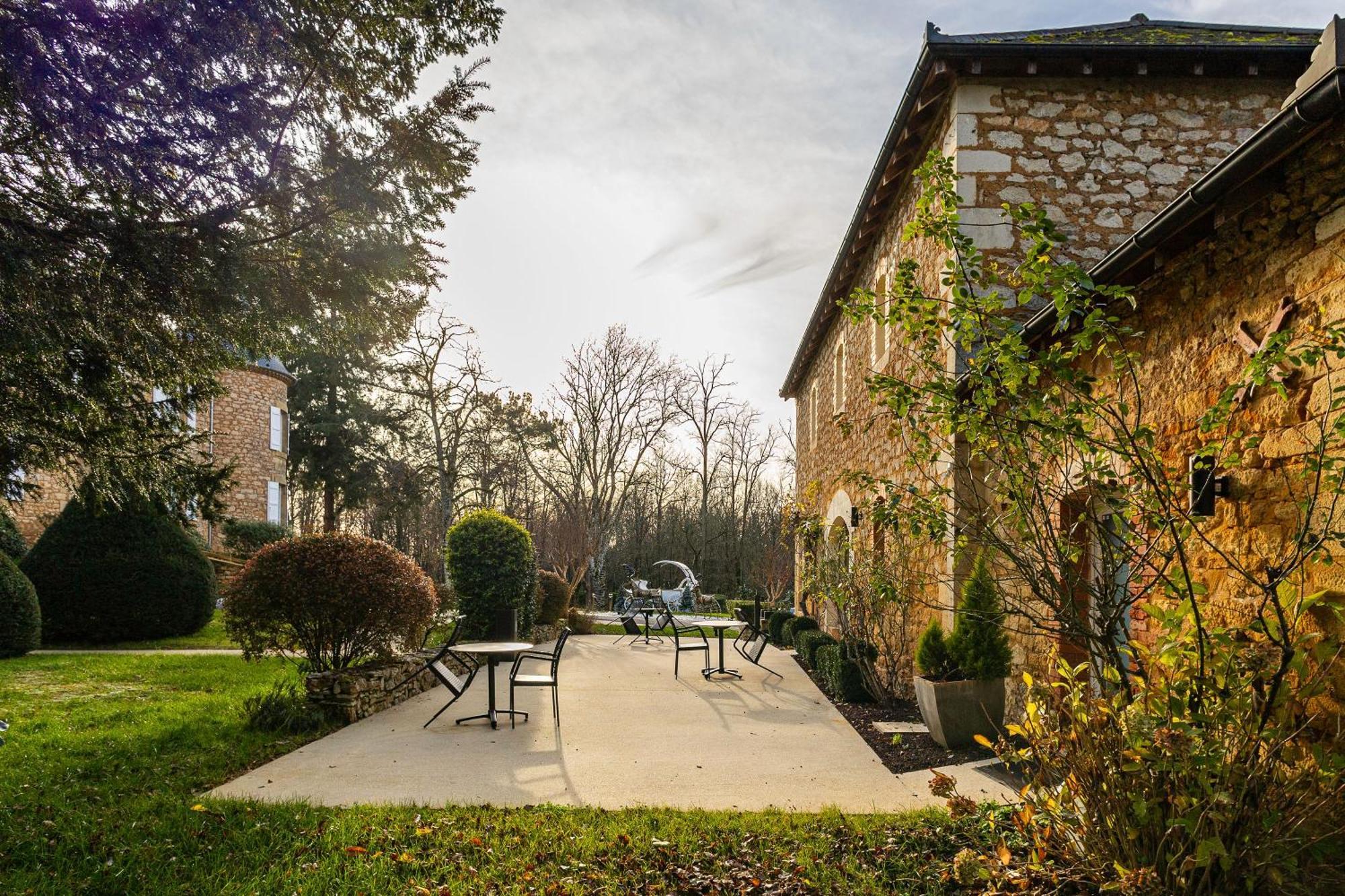 Chateau De Maraval Cénac-et-Saint-Julien Esterno foto