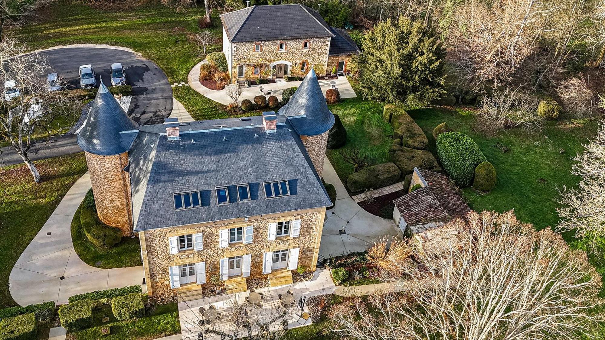 Chateau De Maraval Cénac-et-Saint-Julien Esterno foto