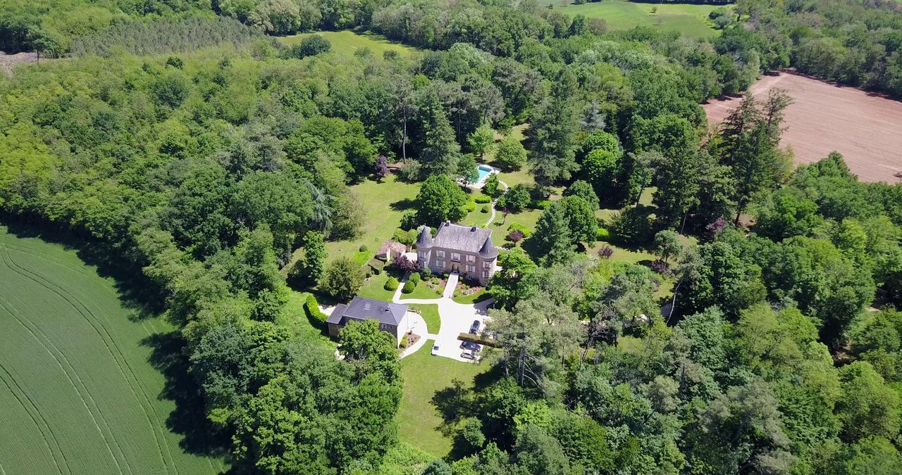 Chateau De Maraval Cénac-et-Saint-Julien Esterno foto